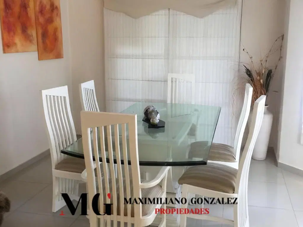 Casa venta y alquiler - Echeverria del Lago 8