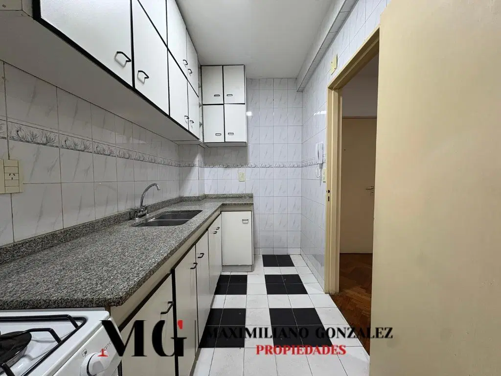 Departamento en venta - Caballito/Flores, CABA 2