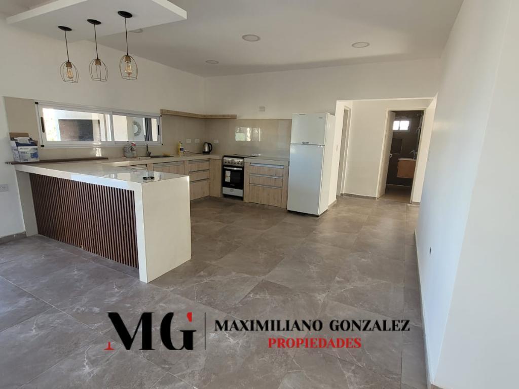 Foto de Casa alquiler - Santo Domingo, Canning, imagen 1