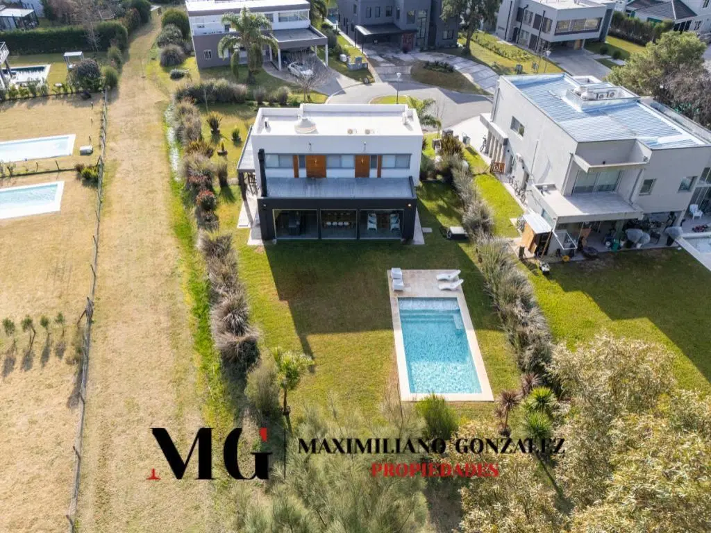 Casa en alquiler, 5 ambientes - Terralagos, Canning 1