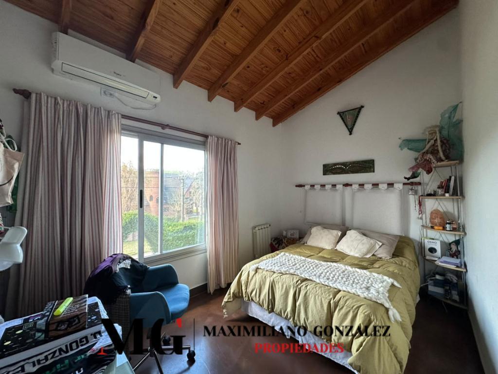Foto de Casa venta 6 ambientes - Barrio La Celia, imagen 3