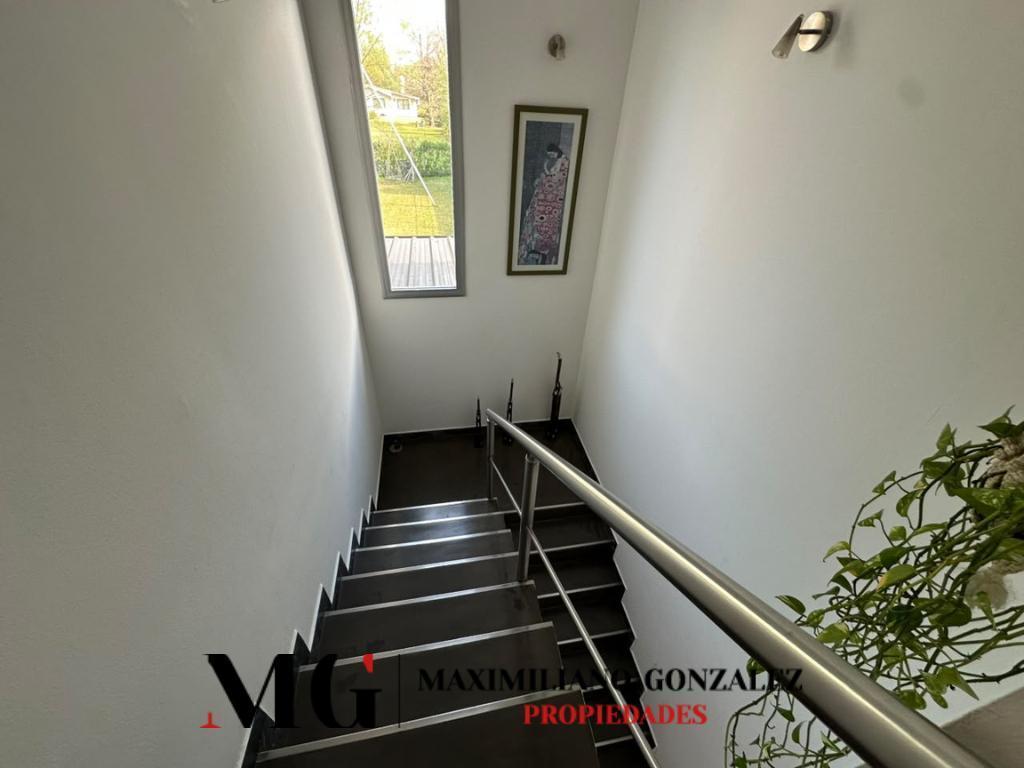 Foto de Casa venta 6 ambientes - Barrio La Celia, imagen 1