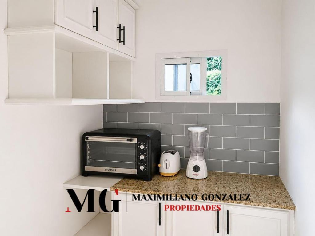 Foto de Casa en venta y alquiler, 5 ambientes - La Martona, imagen 4