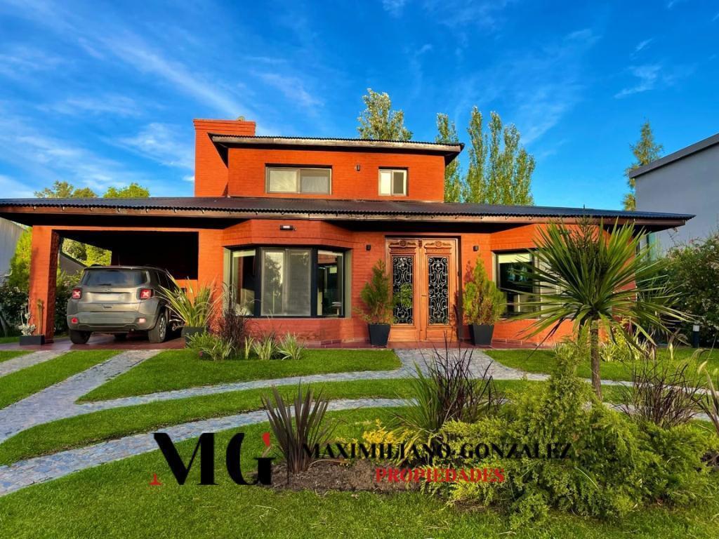 Foto de Casa venta 5 ambientes - Lomas Athletic Club, imagen 2