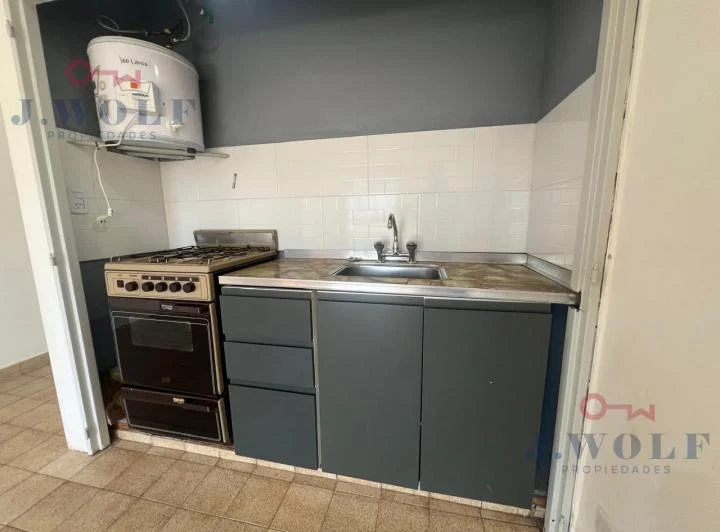 Monoambiente vivienda/Apto Profesional centro de Ballester 4