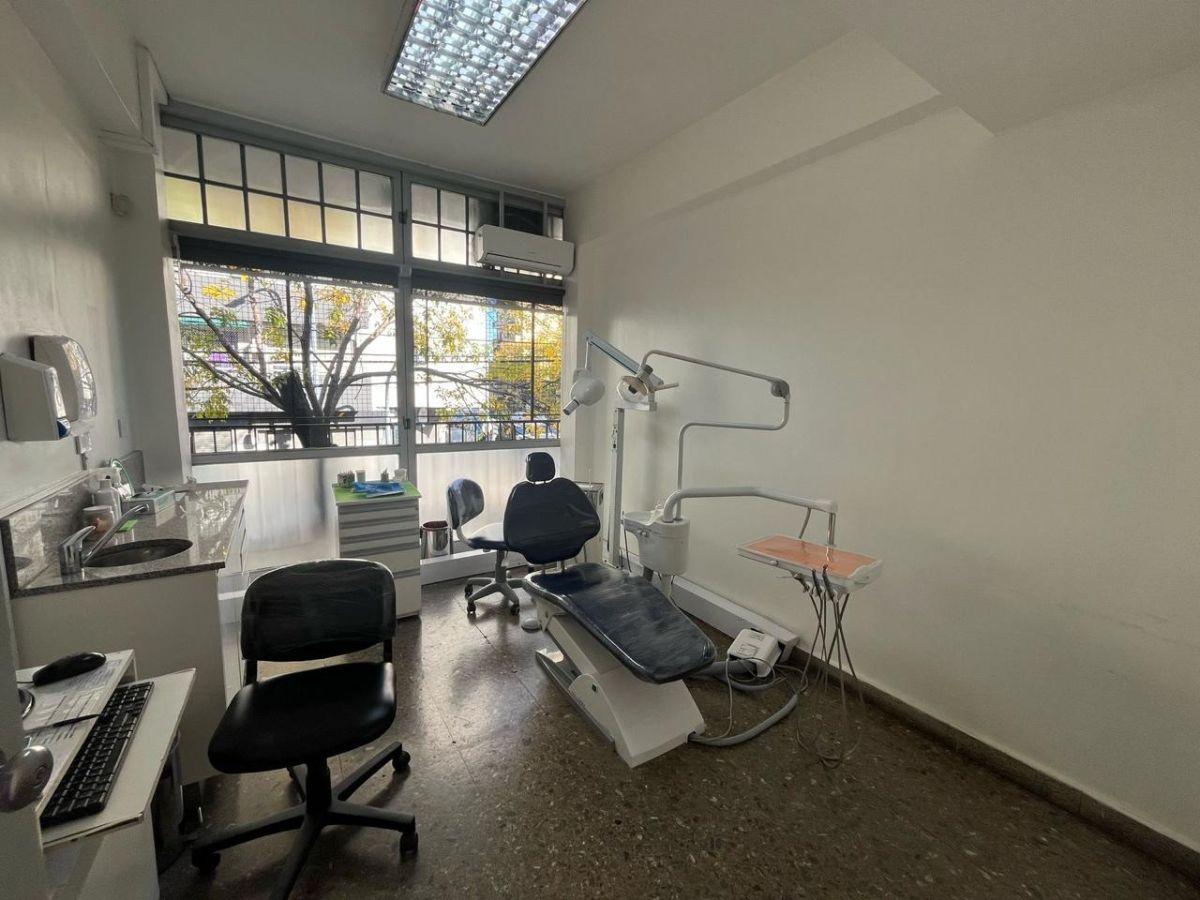 Foto de Venta Local Comercial Floresta - Esquina Primer Piso 660 m², imagen 4