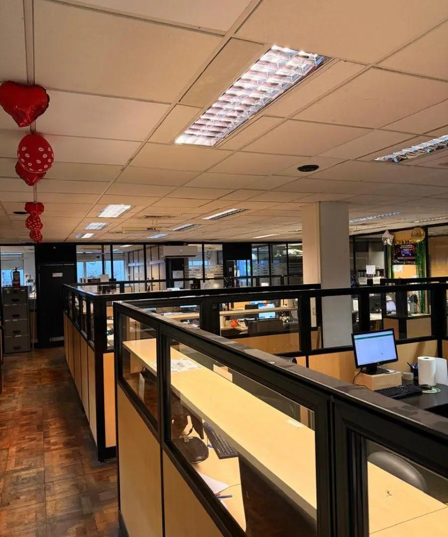 Alquiler deposito Comercial Planta Baja con Entrada y Recepcion San Nicolas 4