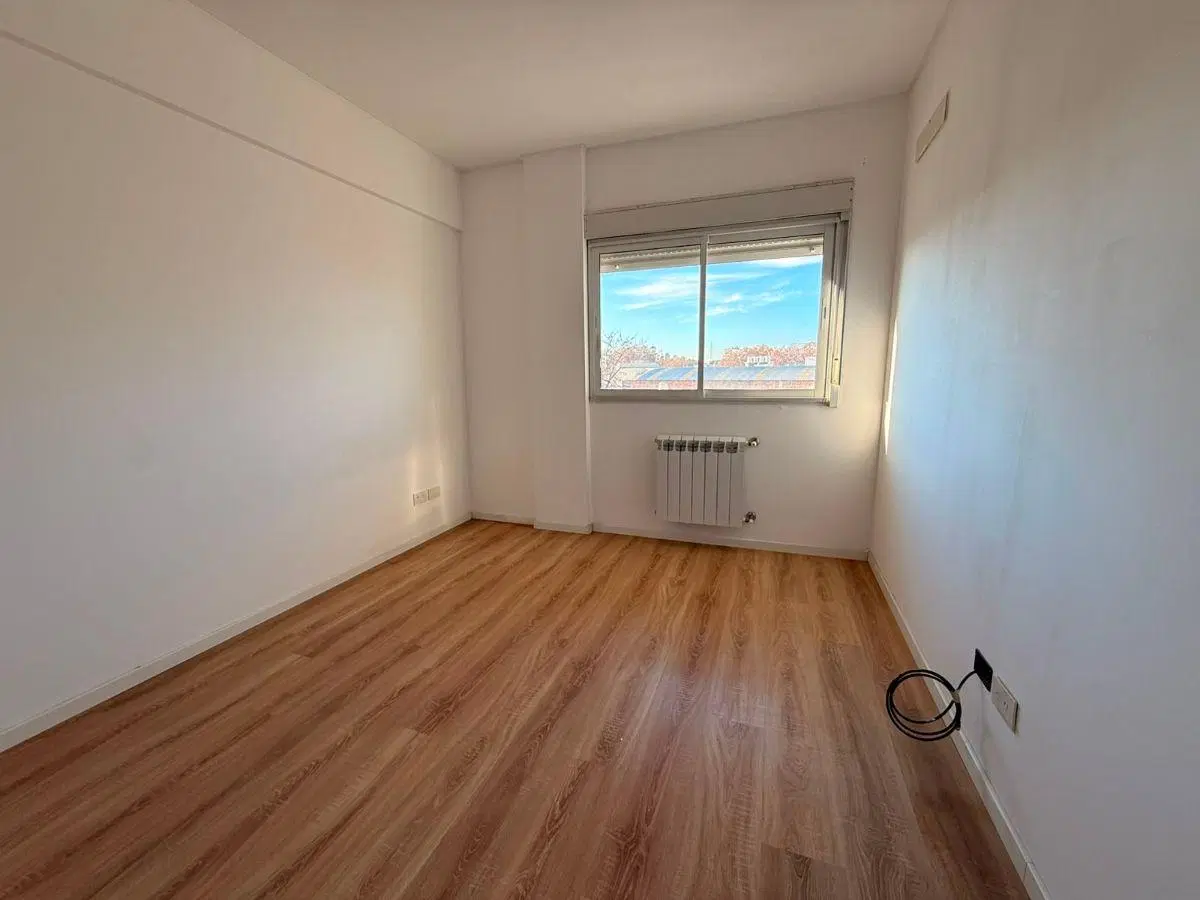 VENTA DEPARTAMENTO 3 AMBIENTES COCHERA FIJA VILLA ORTUZAR 5