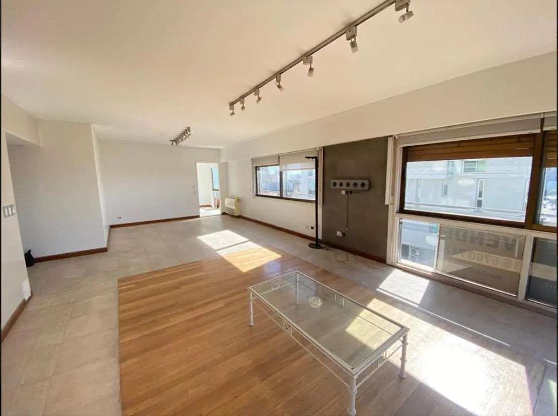 Venta Departamento 4 Ambientes C/ Dependencia Cochera y baulera Núñez 1