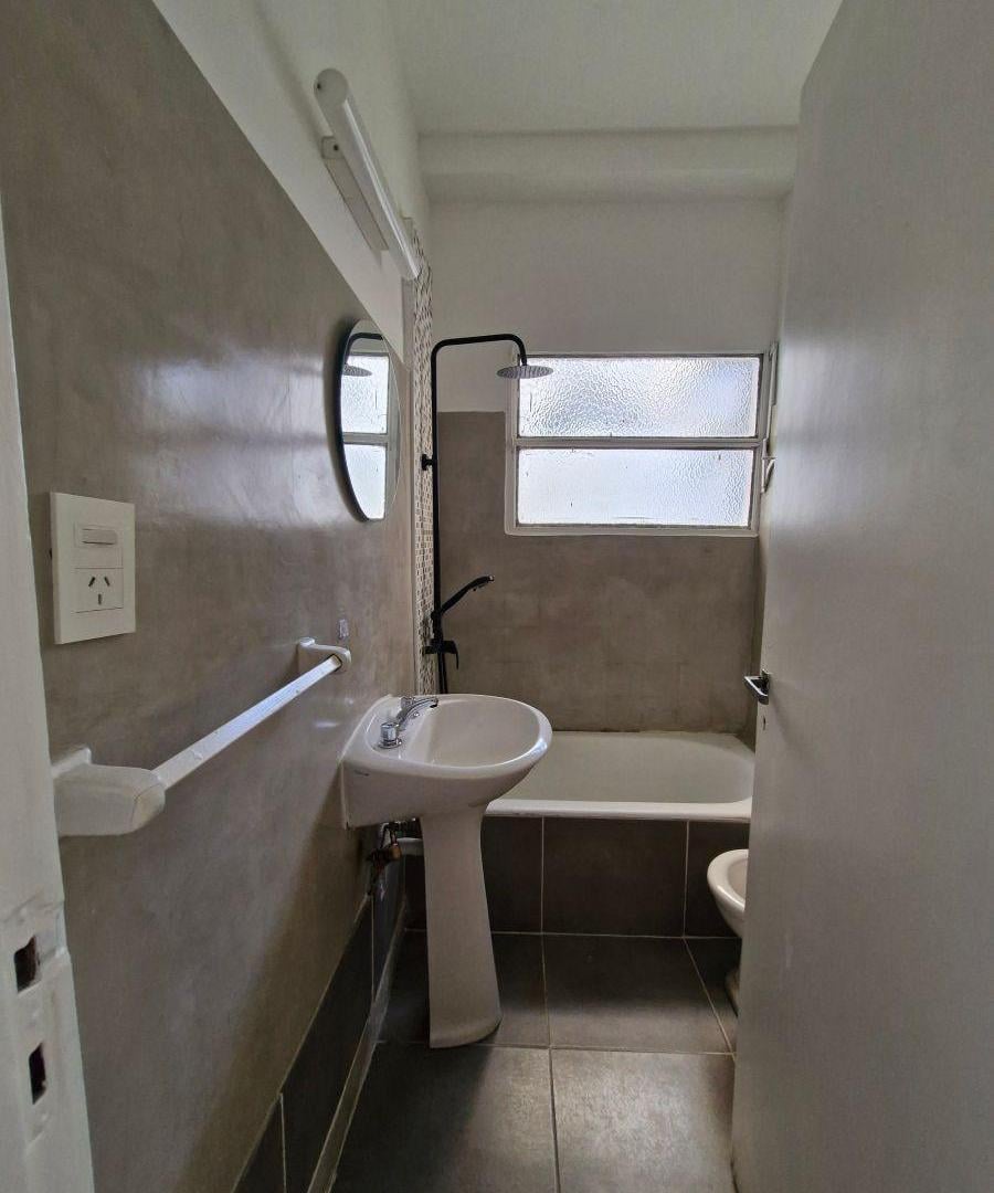Foto de ALQUILER DEPARTAMENTO BELGRANO 3 AMBIENTES TERRAZA PROPIA, imagen 4