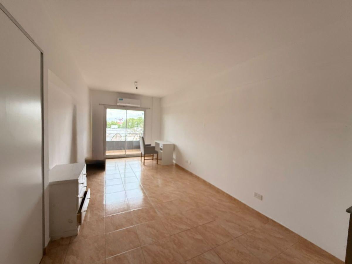 Foto de VENTA MONOAMBIENTE BALCON PARRILLA Y SOLARIUM VILLA ORTUZAR, imagen 5