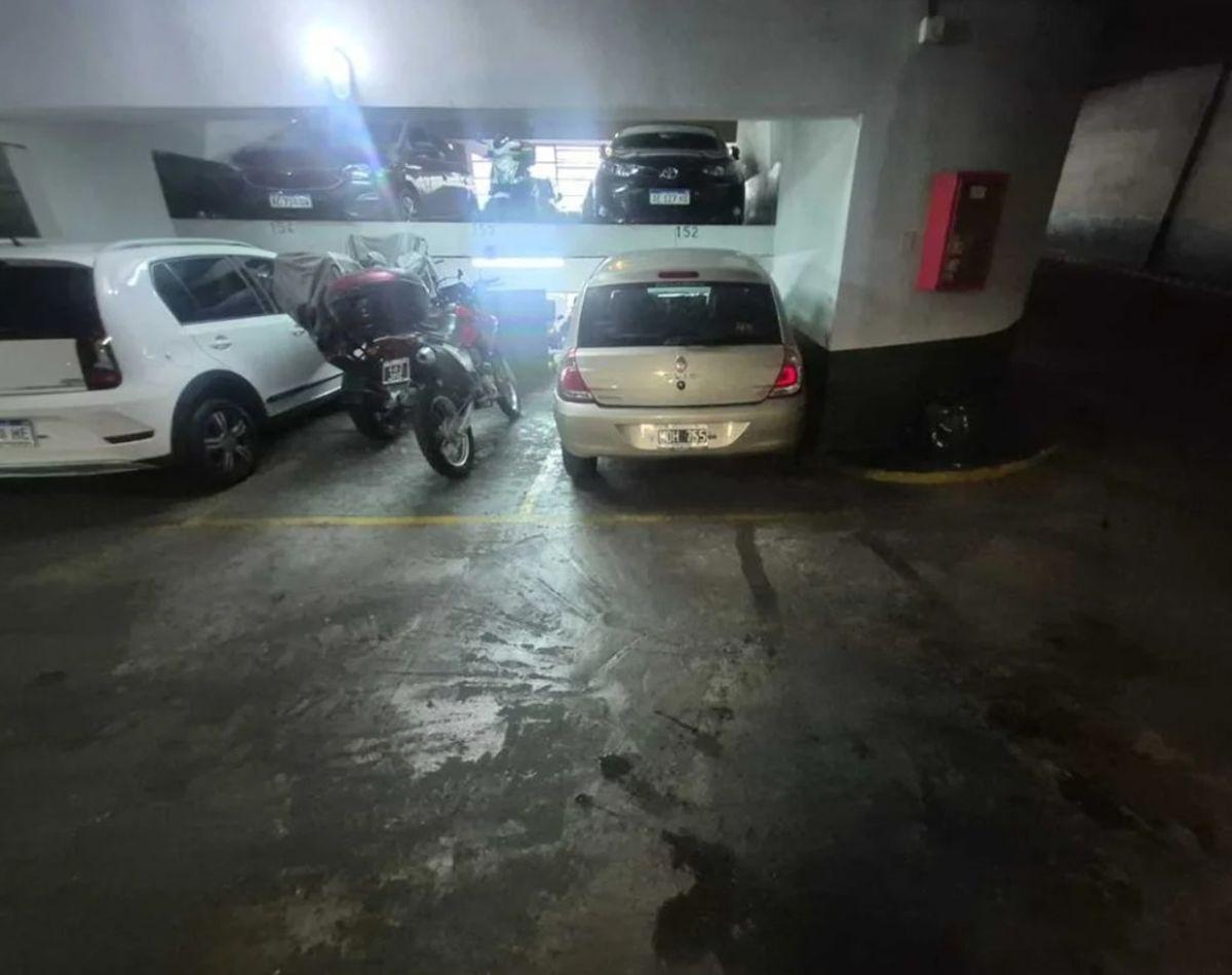 Foto de Venta cochera en Belgrano fija y cubierta, imagen 2