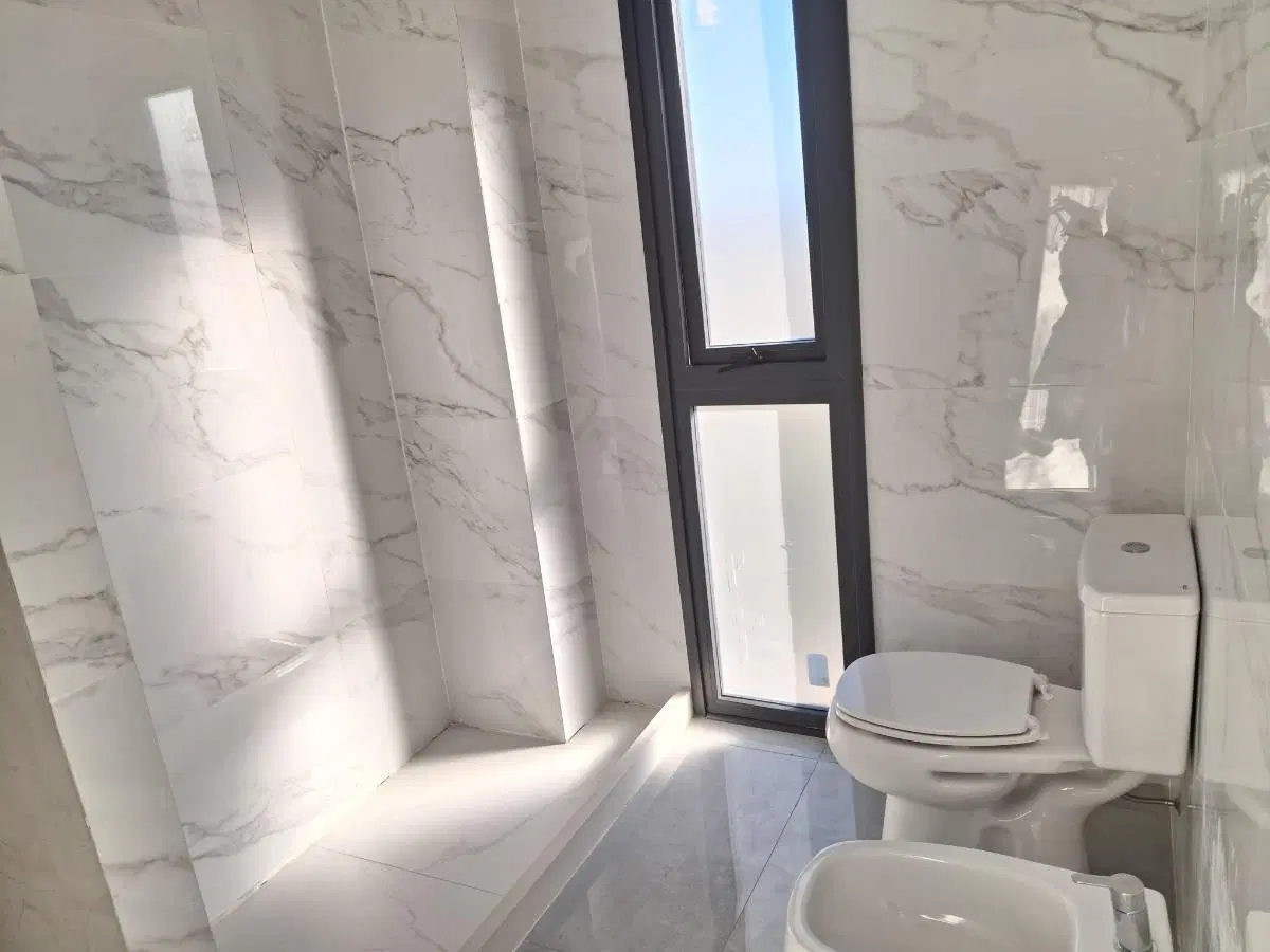 Casa Triplex Venta 4 Ambientes a Estrenar con Jardín Cochera en Sunny Tigre en Rincón del Milberg 2