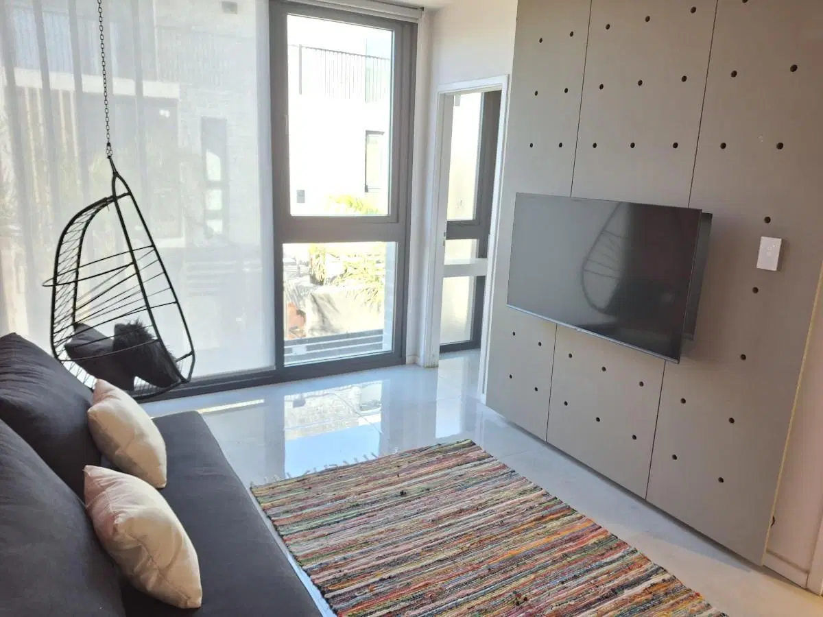 Casa Triplex Venta 4 Ambientes a Estrenar con Jardín Cochera en Sunny Tigre en Rincón del Milberg 5