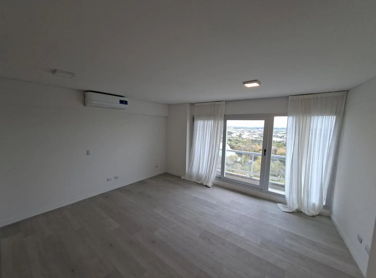 Monoambiente a estrenar en Sky 1– Remeros Beach | Vista Abierta al Golf (Financiaciamos el 50%) 3