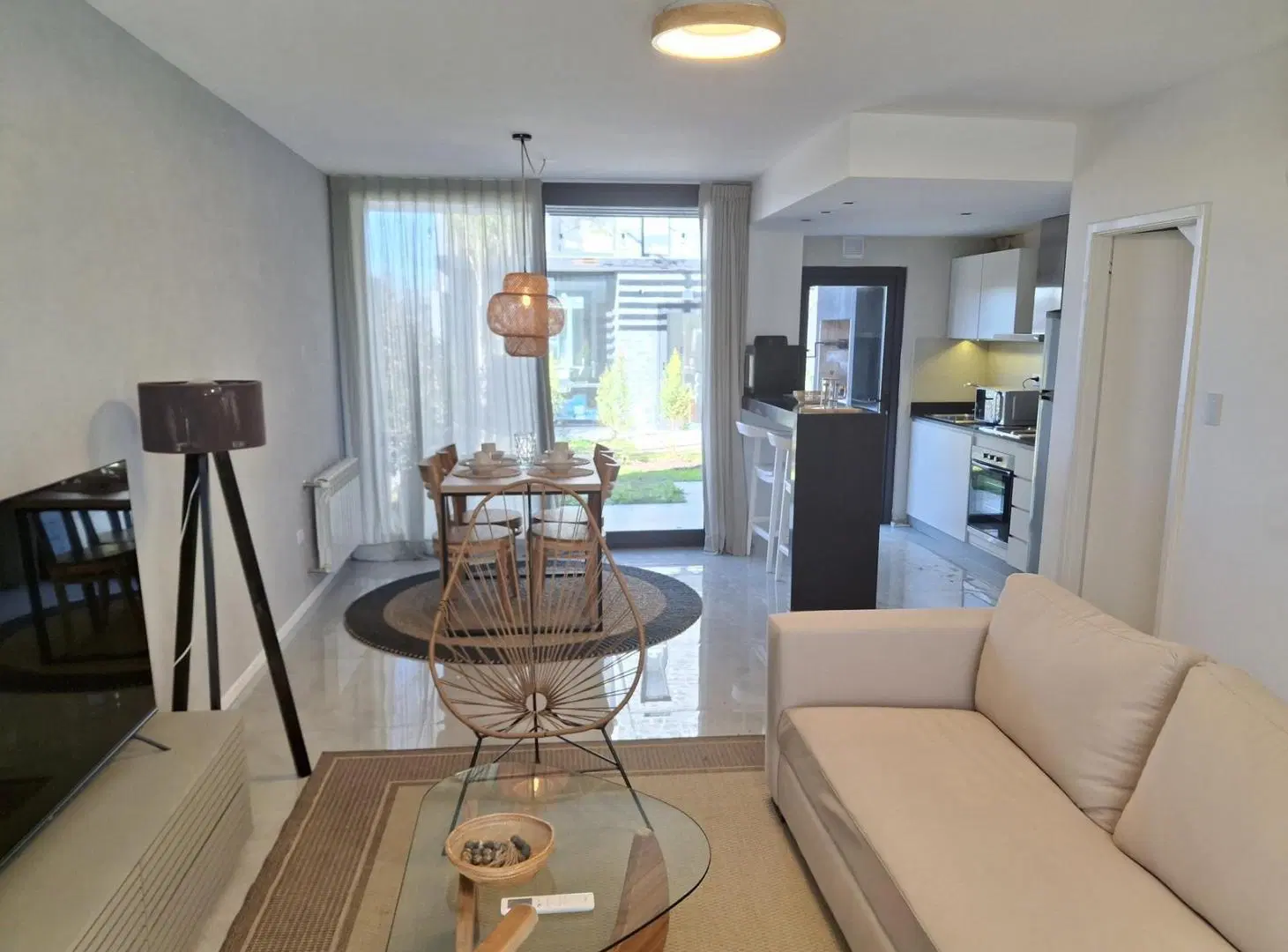 VENTA CASA TRIPLEX 4 AMBIENTES A ESTRENAR, SUNNY REMEROS TIGRE, JARDIN PARRILLA COCHERA FINANCIACION 2