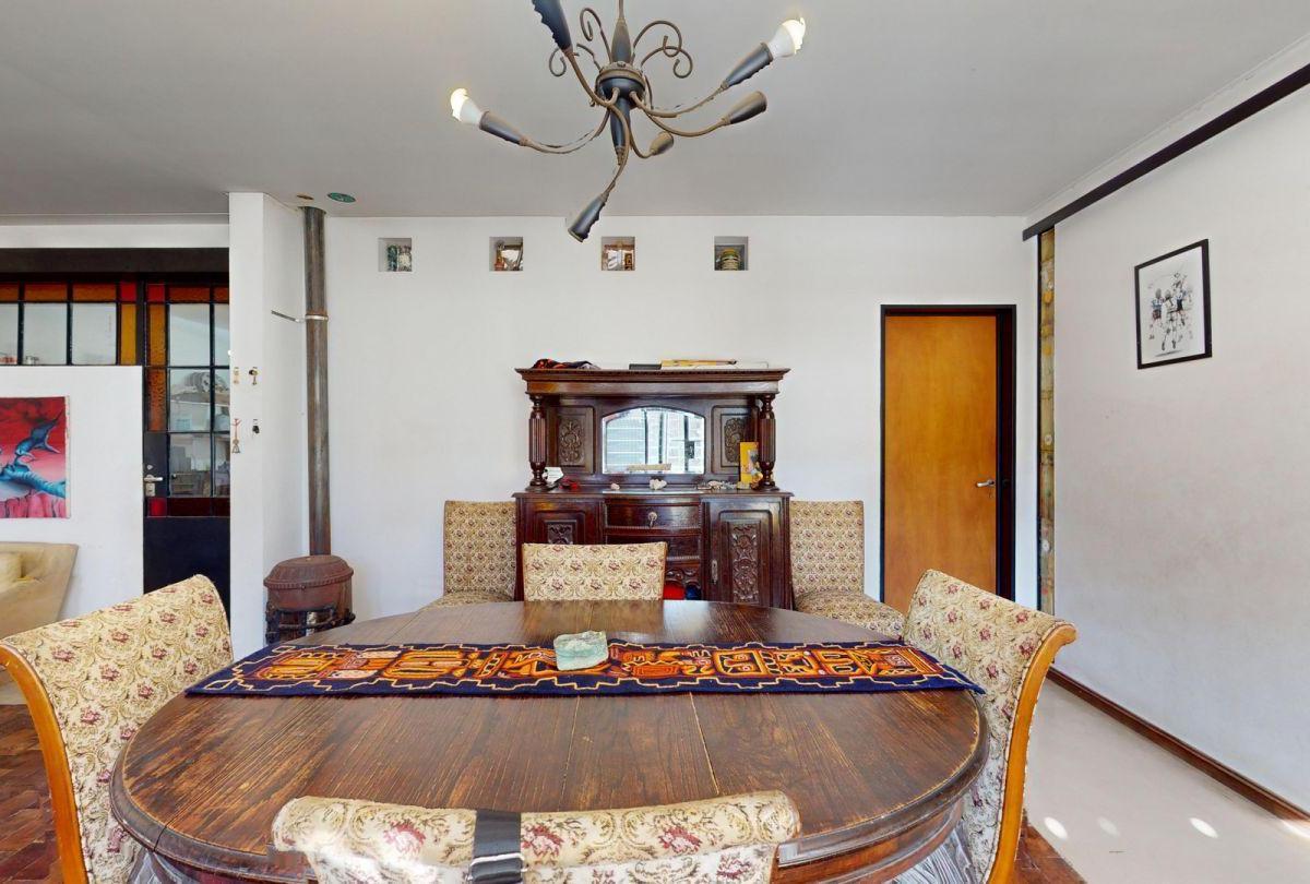 Venta Casa 4 Dorm. 120 y 68 3