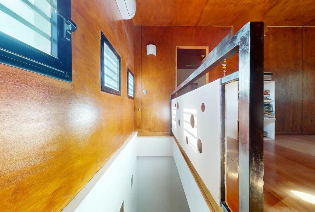 Venta Casa 4 Dorm. 120 y 68 1