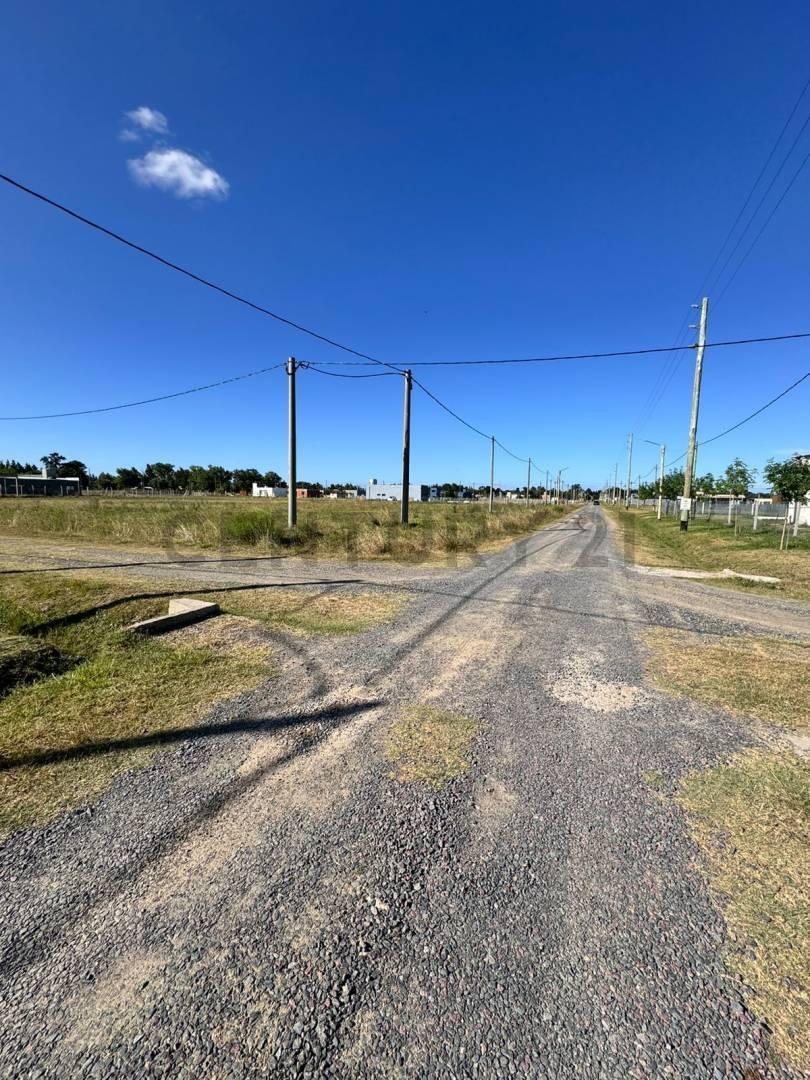 Foto de LOTE EN VENTA BARRIO LAS CALANDRIAS, imagen 4