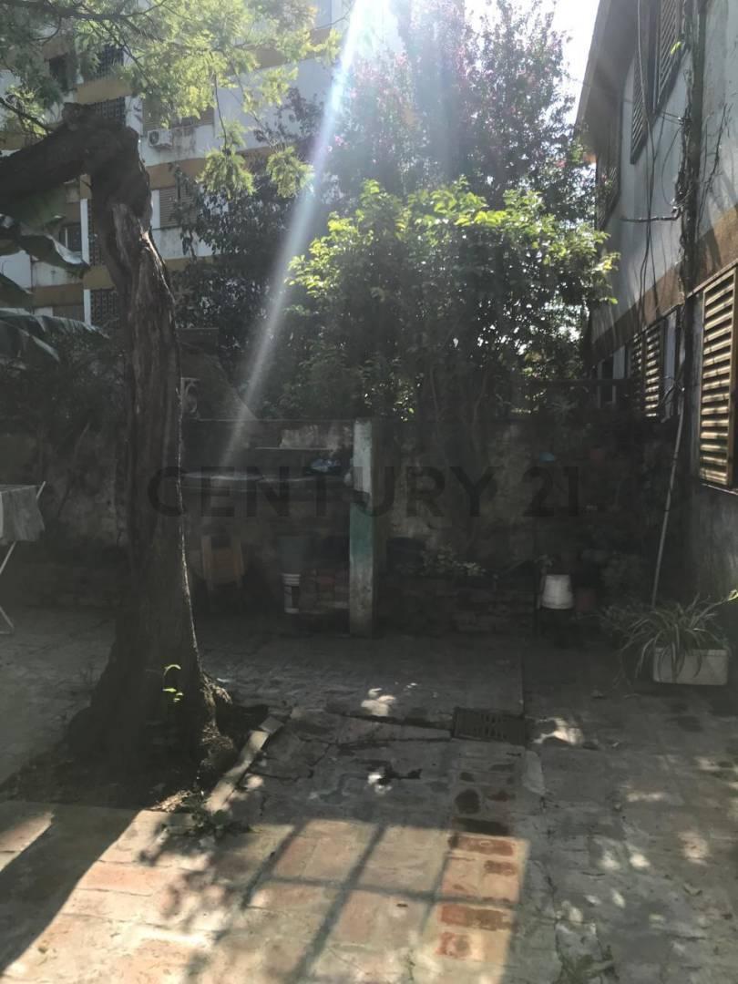 Casa en Venta de 4 Habitaciones en Villa Elisa 4