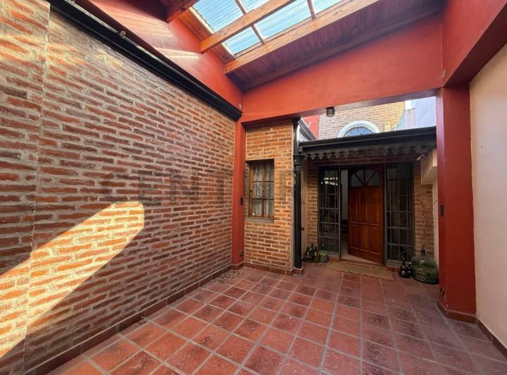 CASA EN VENTA APTO BANCO EN LOS HORNOS. 5