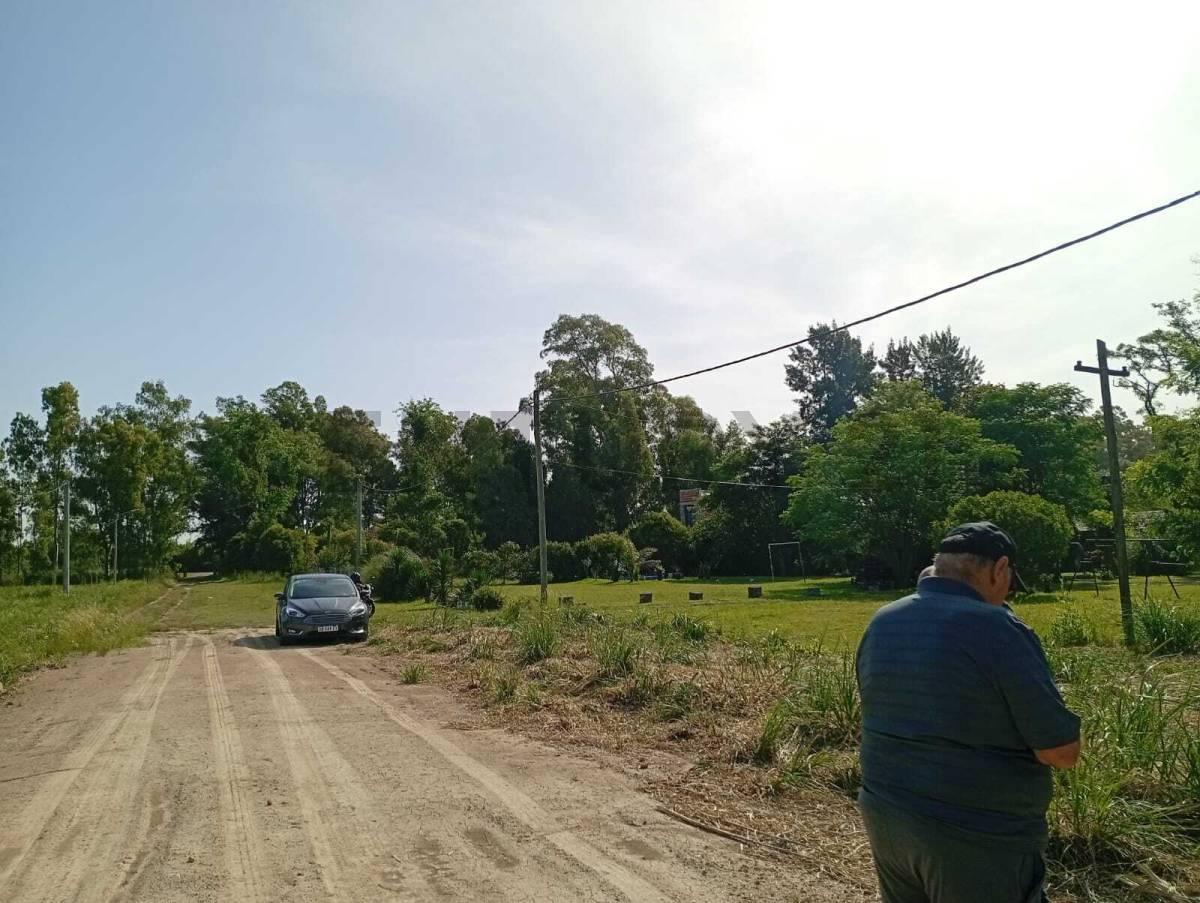 197 y 72. LOTE EN VENTA DE 749M2, LISANDRO OLMOS.