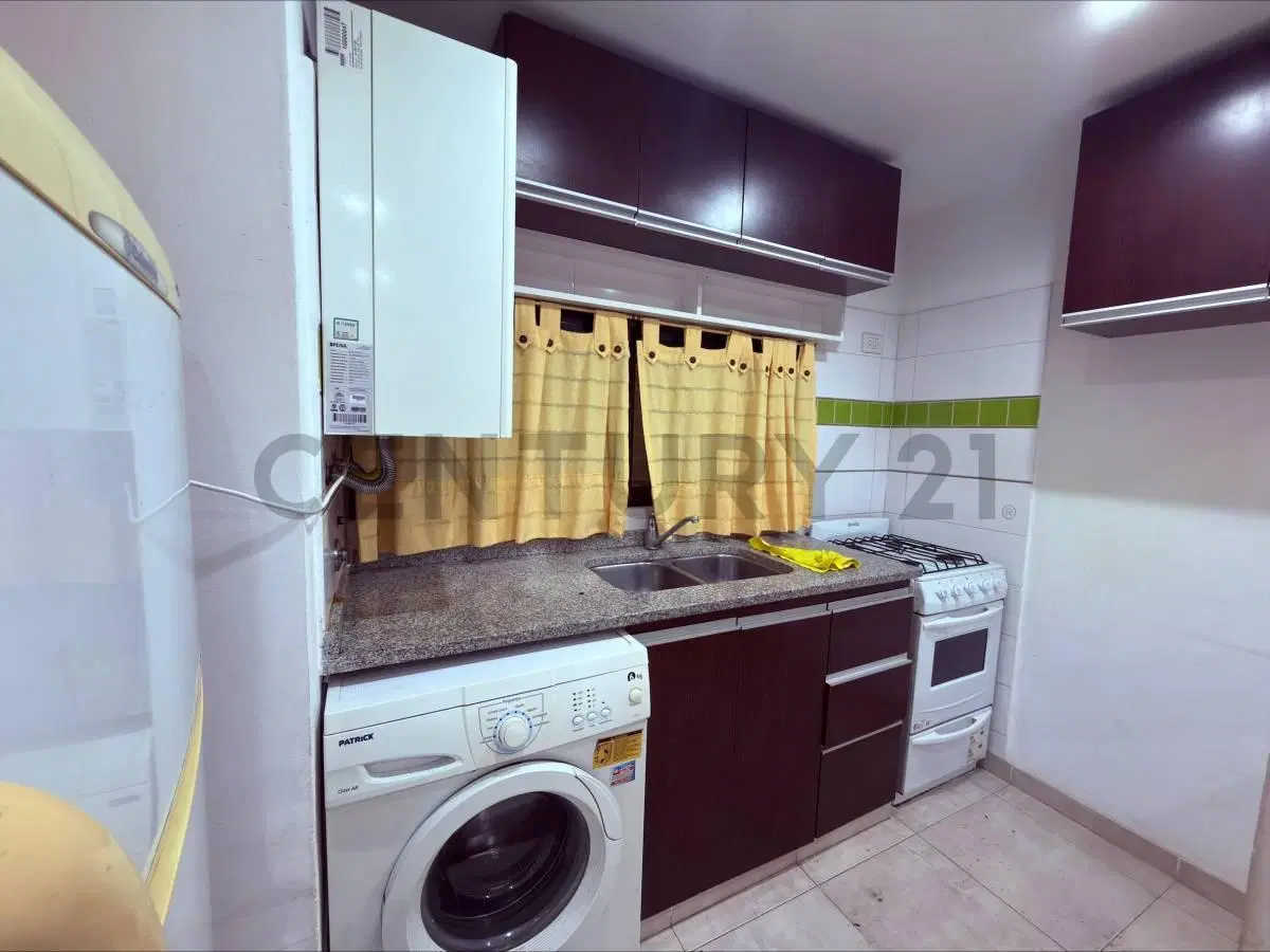 Departamento de categoría en alquiler . 5