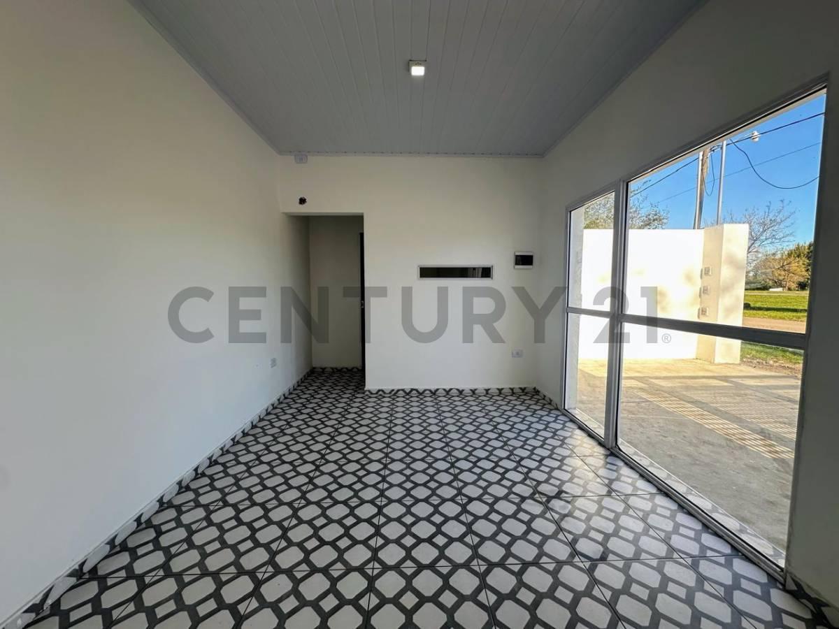 Foto de 238 ENTRE 496 Y 498 - CASA DE 2 DORMITORIOS + 2 LOCALES EN VENTA, RUTA, imagen 5