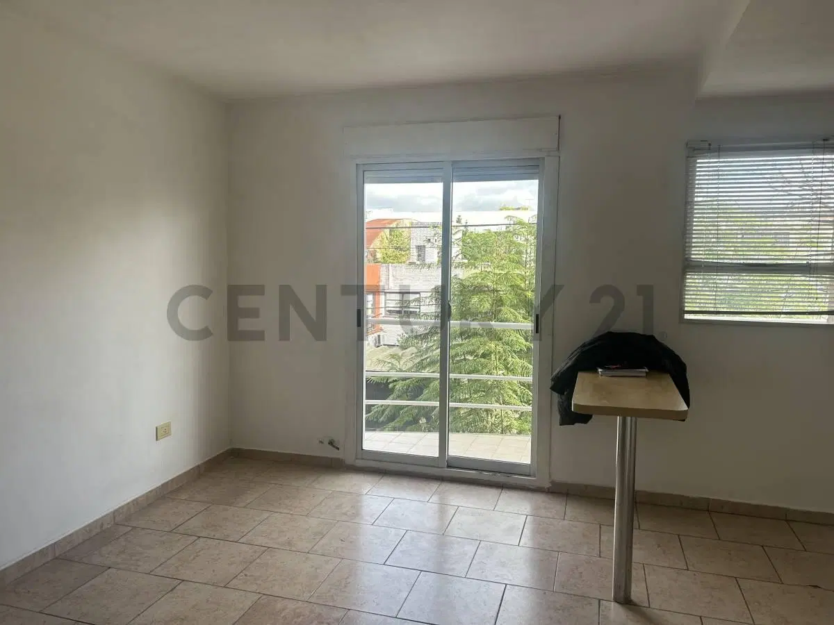 DEPARTAMENTO EN ALQUILER,  2 DORMITORIOS 15 33 Y 34 3