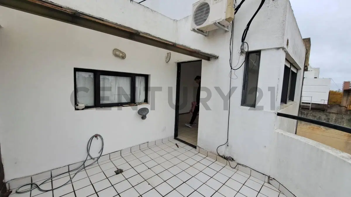 DEPARTAMENTO EN ALQUILER EN 6 ENTRE 59 Y 60 2