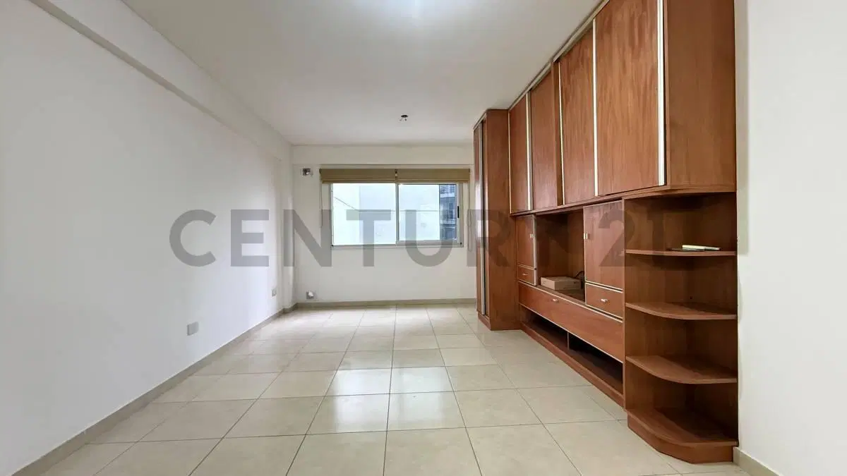 MONOAMBIENTE EN VENTA- CALLE 43 ENTRE 12 Y 13 1