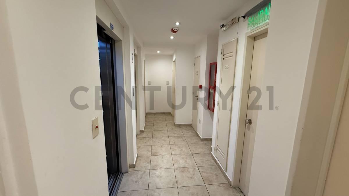 Foto de MONOAMBIENTE EN VENTA- CALLE 43 ENTRE 12 Y 13, imagen 5