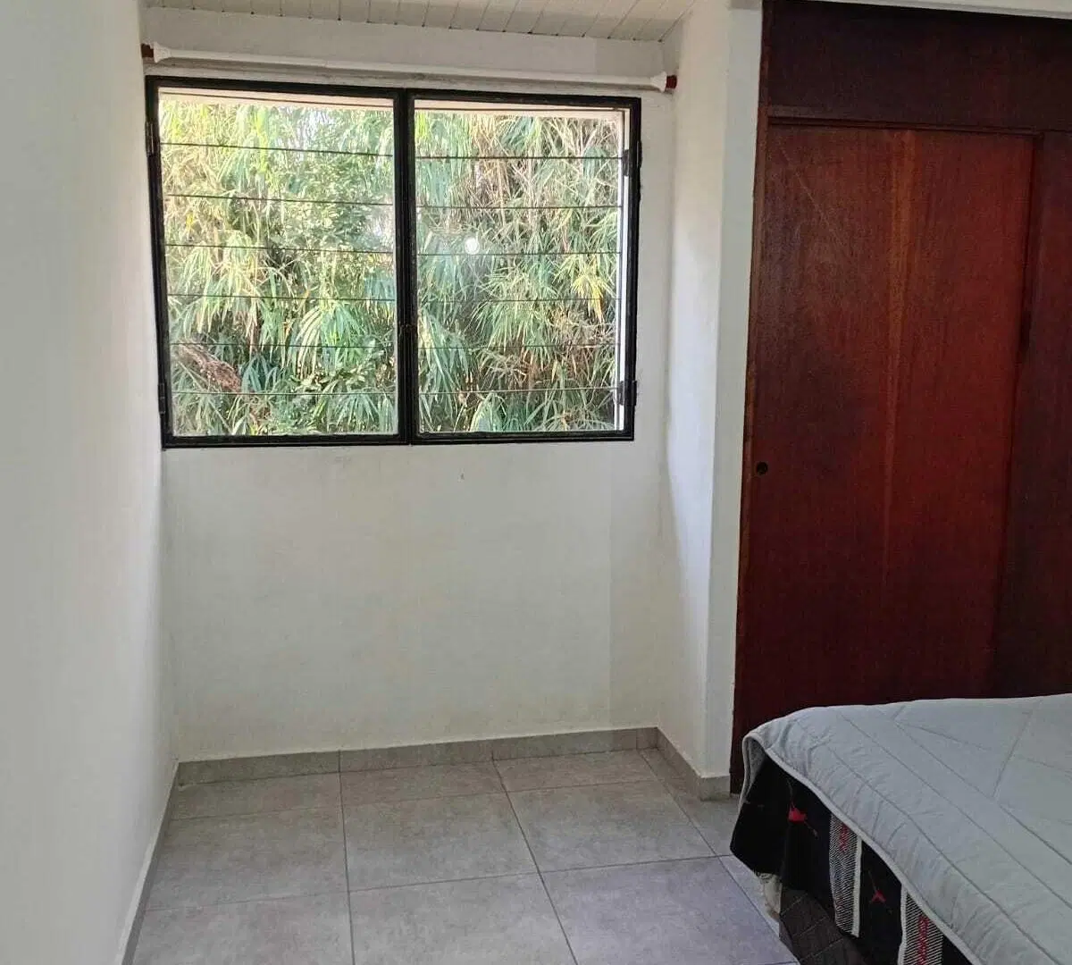 4 entre 124 y 125 Berisso.  - Departamento en  ALQUILER 5