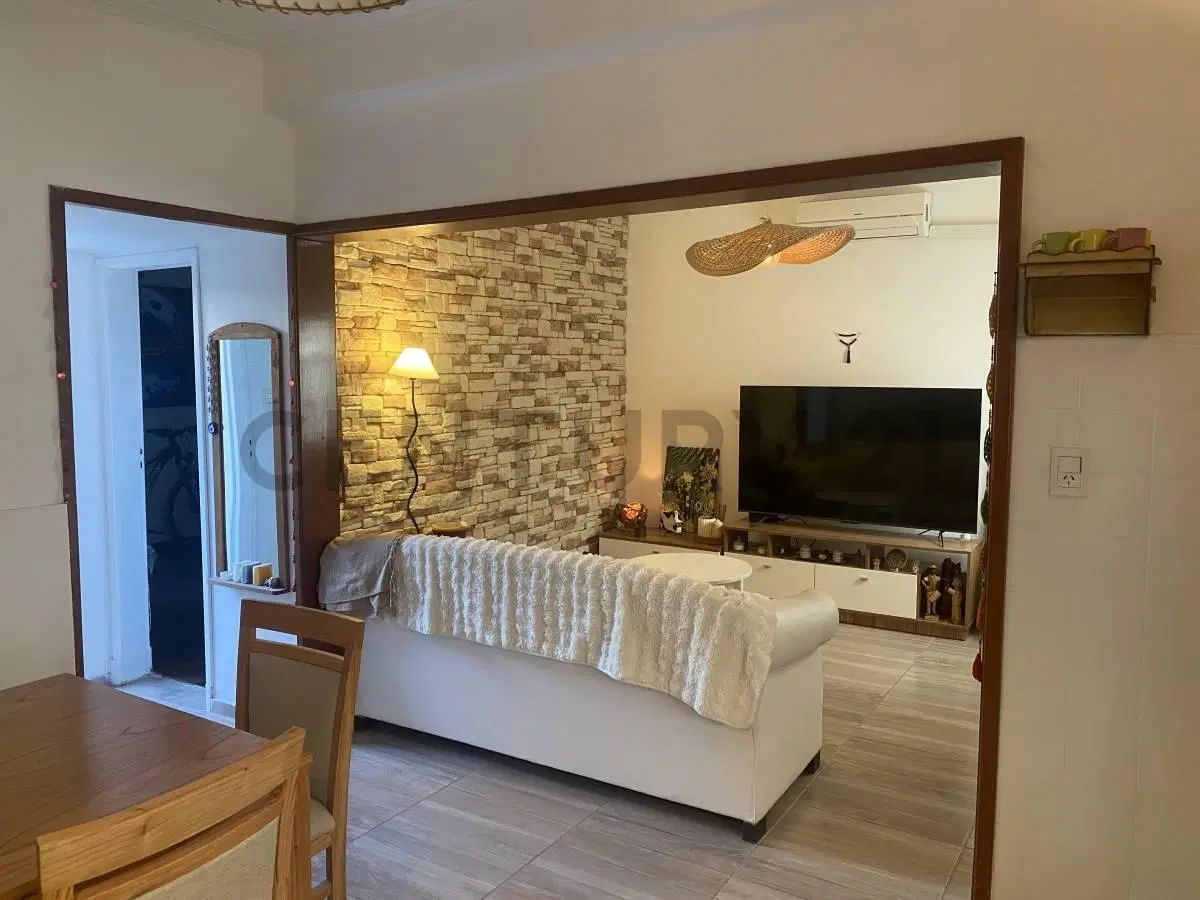 20 Y 64-  PH INTERNO A LA VENTA DE 2 DORMITORIOS 5