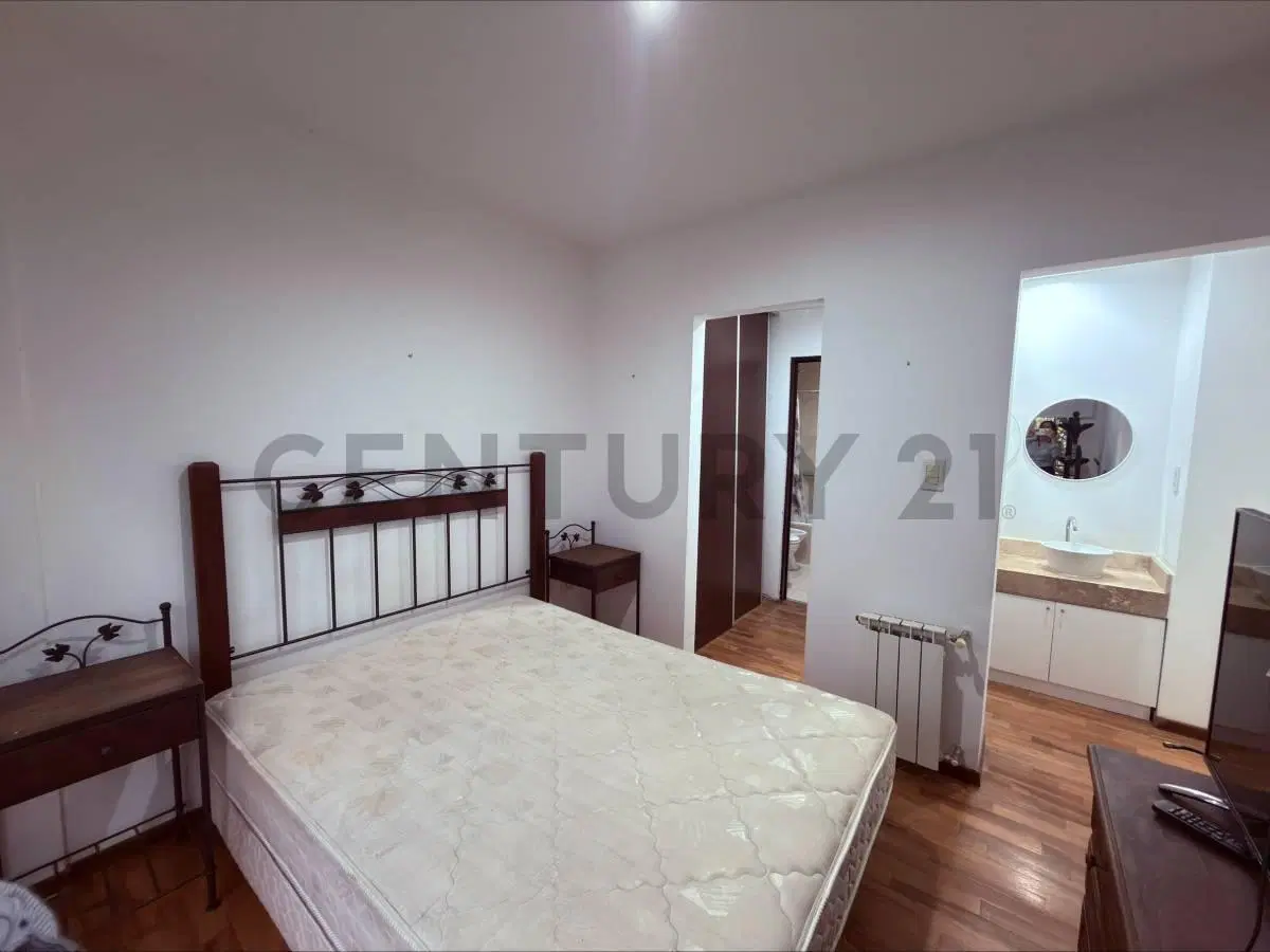 Departamento de categoría en alquiler . 3