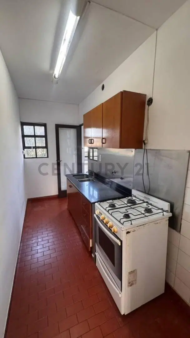 28 Y 66 - VENTA DEPTO DOS DORMIS CON COCHERA 4