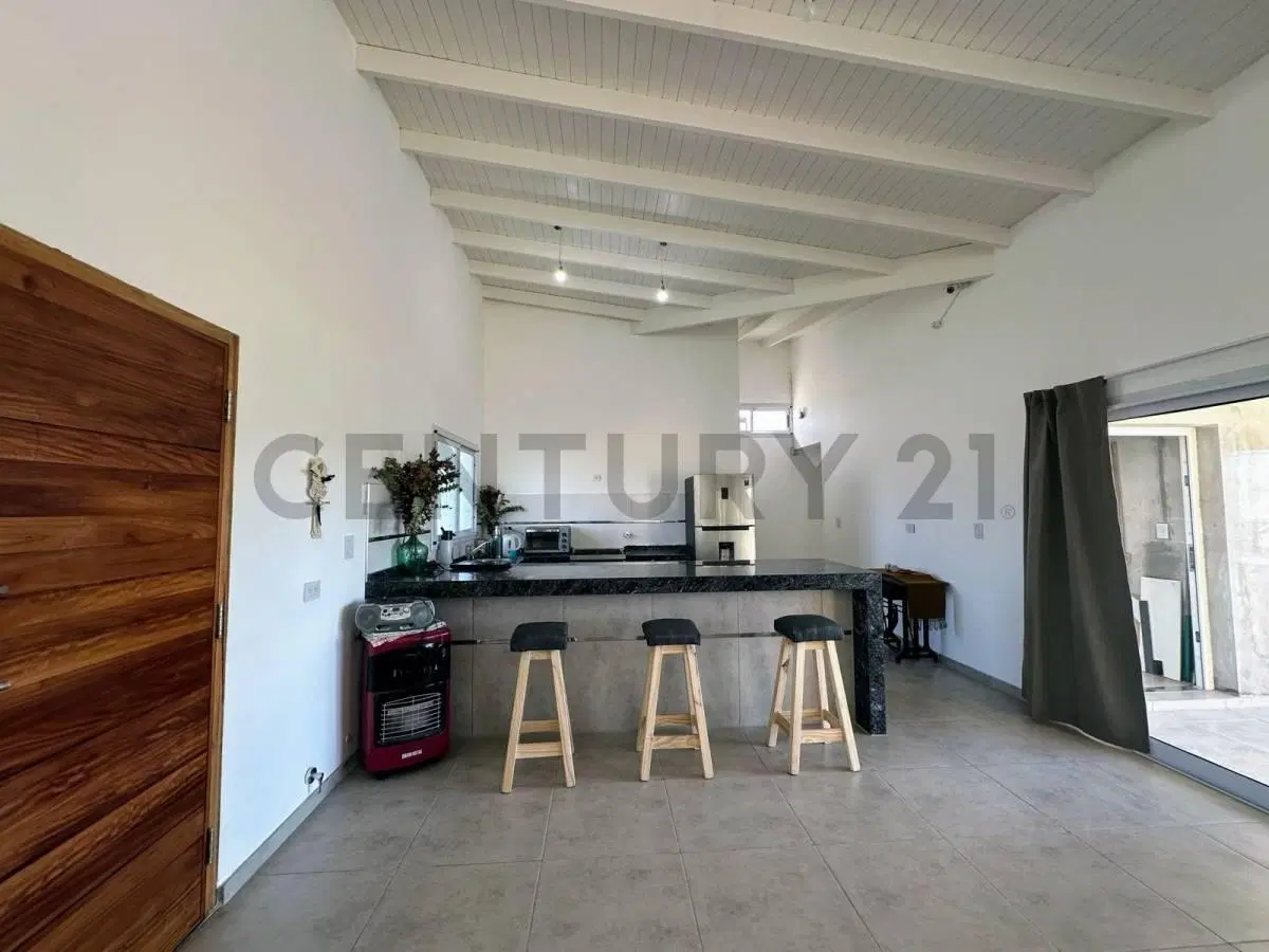 32 ENTRE 191 Y 195, CASA EN VENTA DE 2 DORMITORIOS Y PILETA, ALDEA DEL BOSQUE 2. 4
