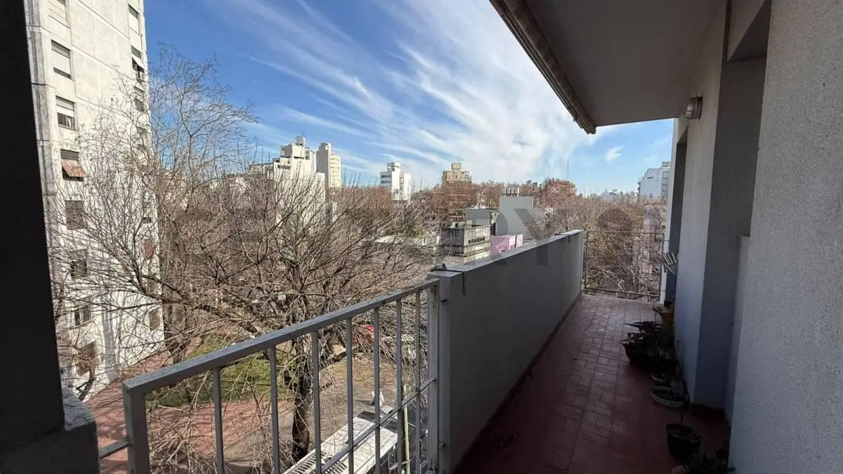 11 E/ 64 Y 65 - DEPARTAMENTO EN VENTA DE 2 DORMITORIOS CON BALCÓN 2