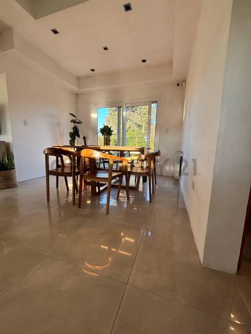 Foto de CASA EN VENTA ECHEVRRY DOS DORMITORIOS LOTE DE 945 METROS, imagen 1