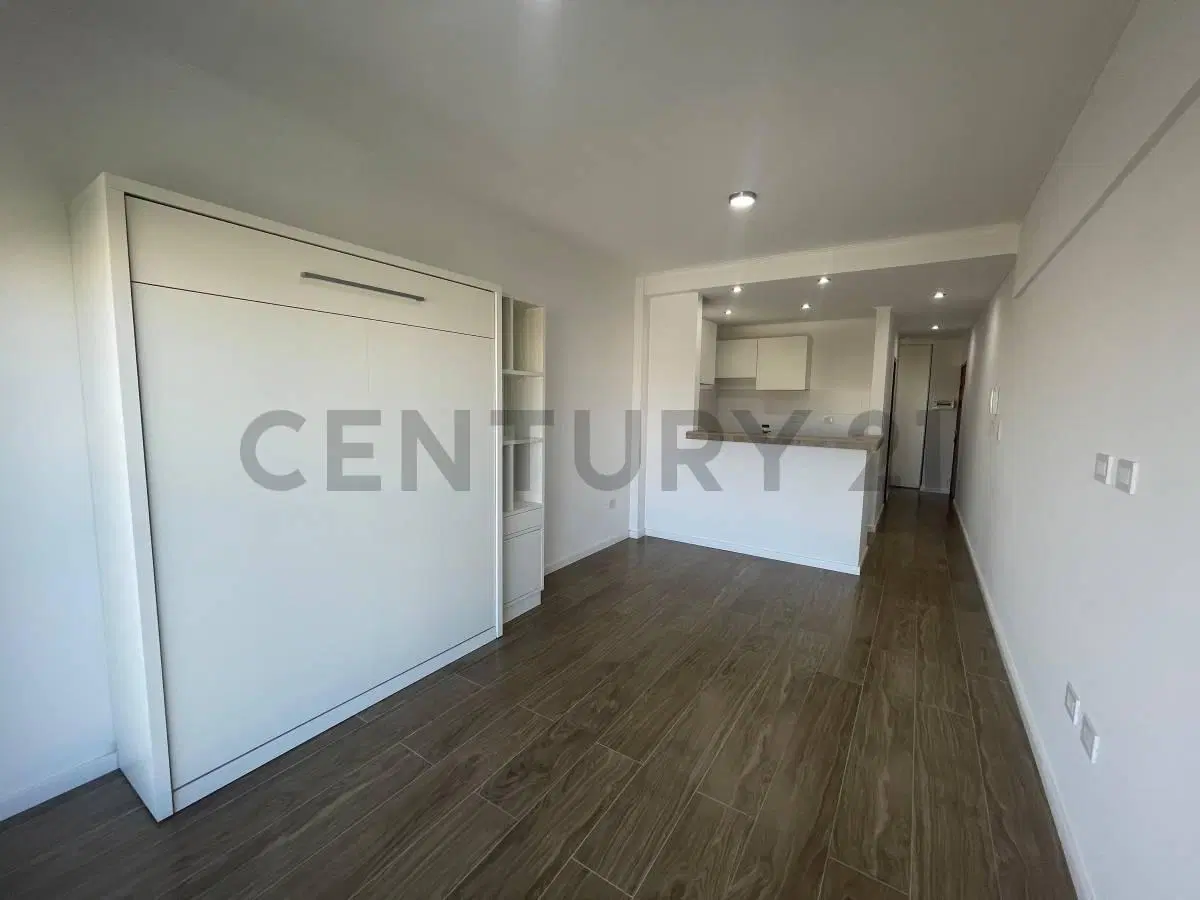 32 entre 15 y 16 - Alquiler Monoambiente con cochera en La Plata 8
