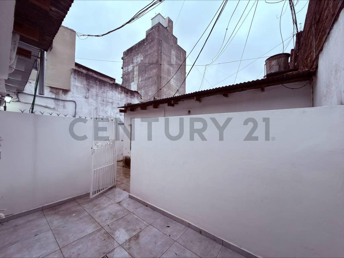 Foto de 12 entre 62 y 63 - PH A LA VENTA EN PLENO CENTRO LA PLATA, imagen 3