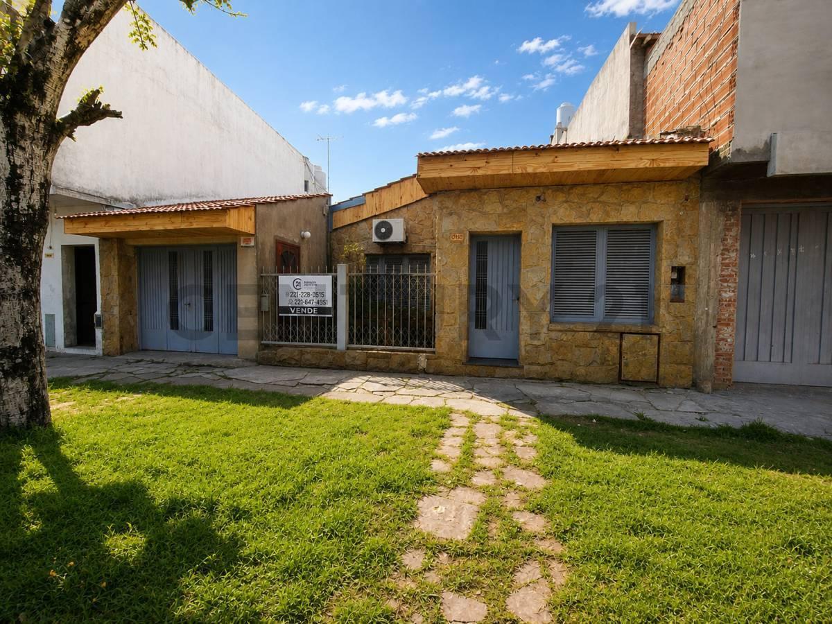 Foto de 27 entre 76 y 77 - VENTA DE CASA + DEPARTAMENTO, imagen 1