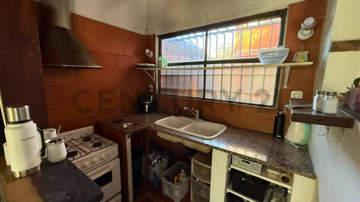 Foto de 143 ENTRE 61 Y 62 - CASA EN VENTA, imagen 2