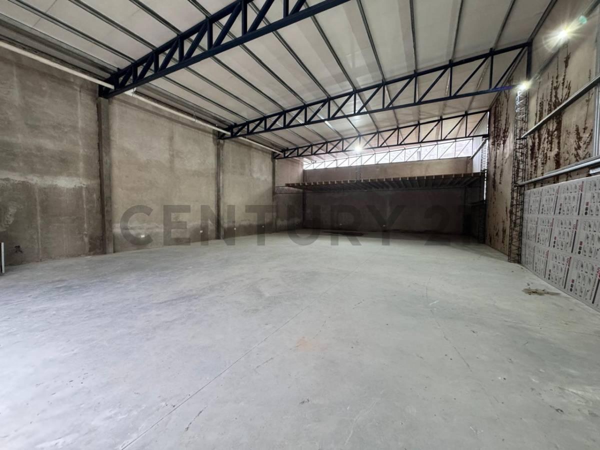 Foto de 46 E/ 149 Y 150 - GALPON EN ALQUILER, imagen 4