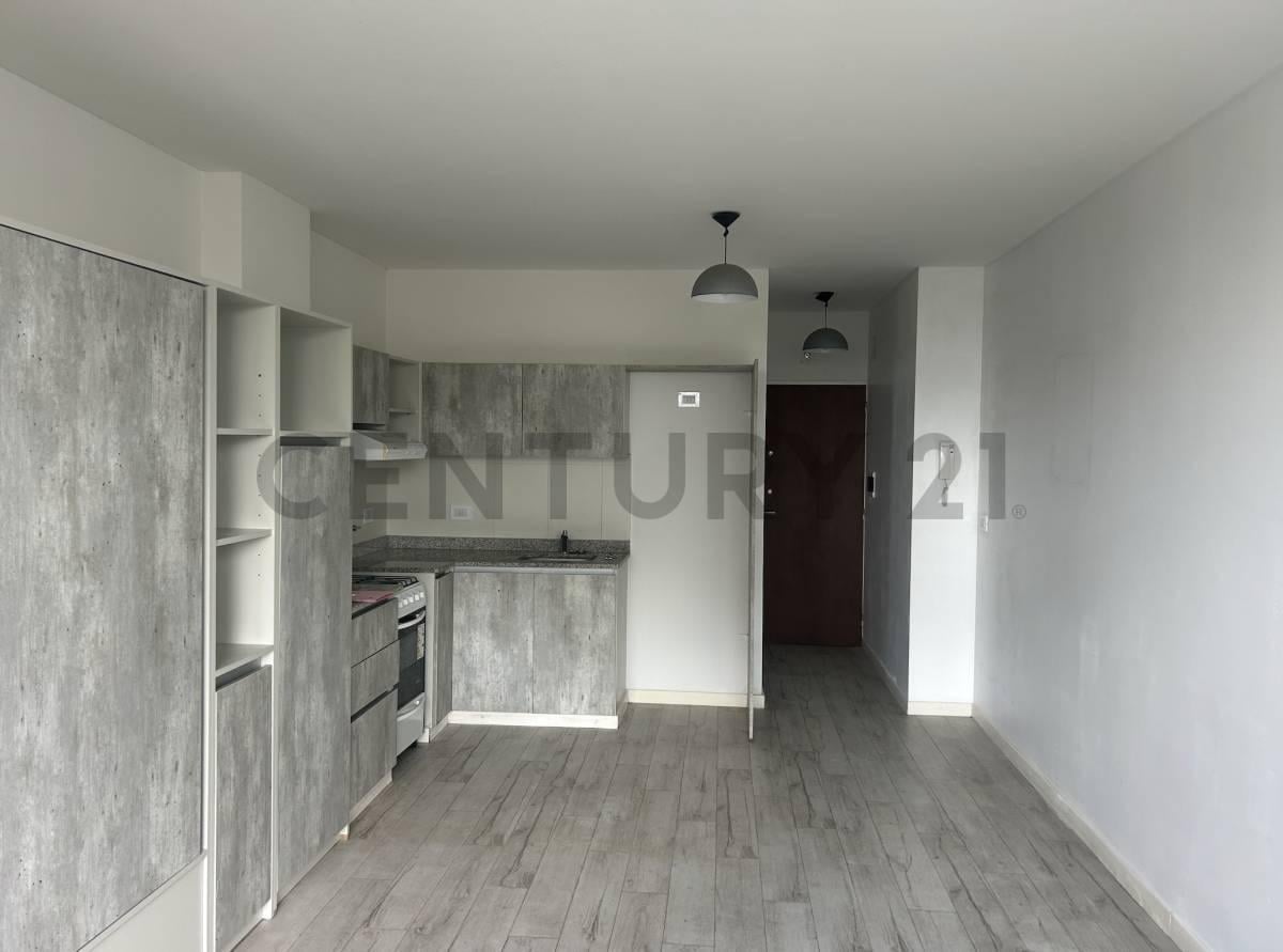 Foto de ALQUILER MONOAMBIENTE 14 60 Y 61, imagen 2