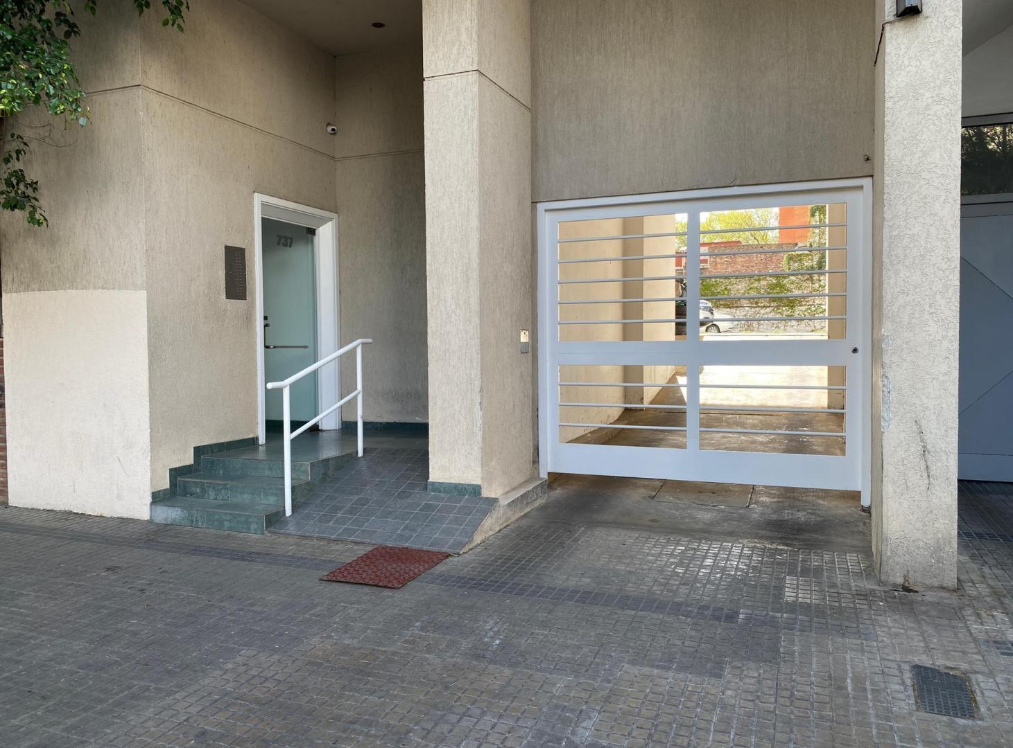Foto de 57 e/ 9 y 10 - Departamento en venta en La Plata, imagen 1