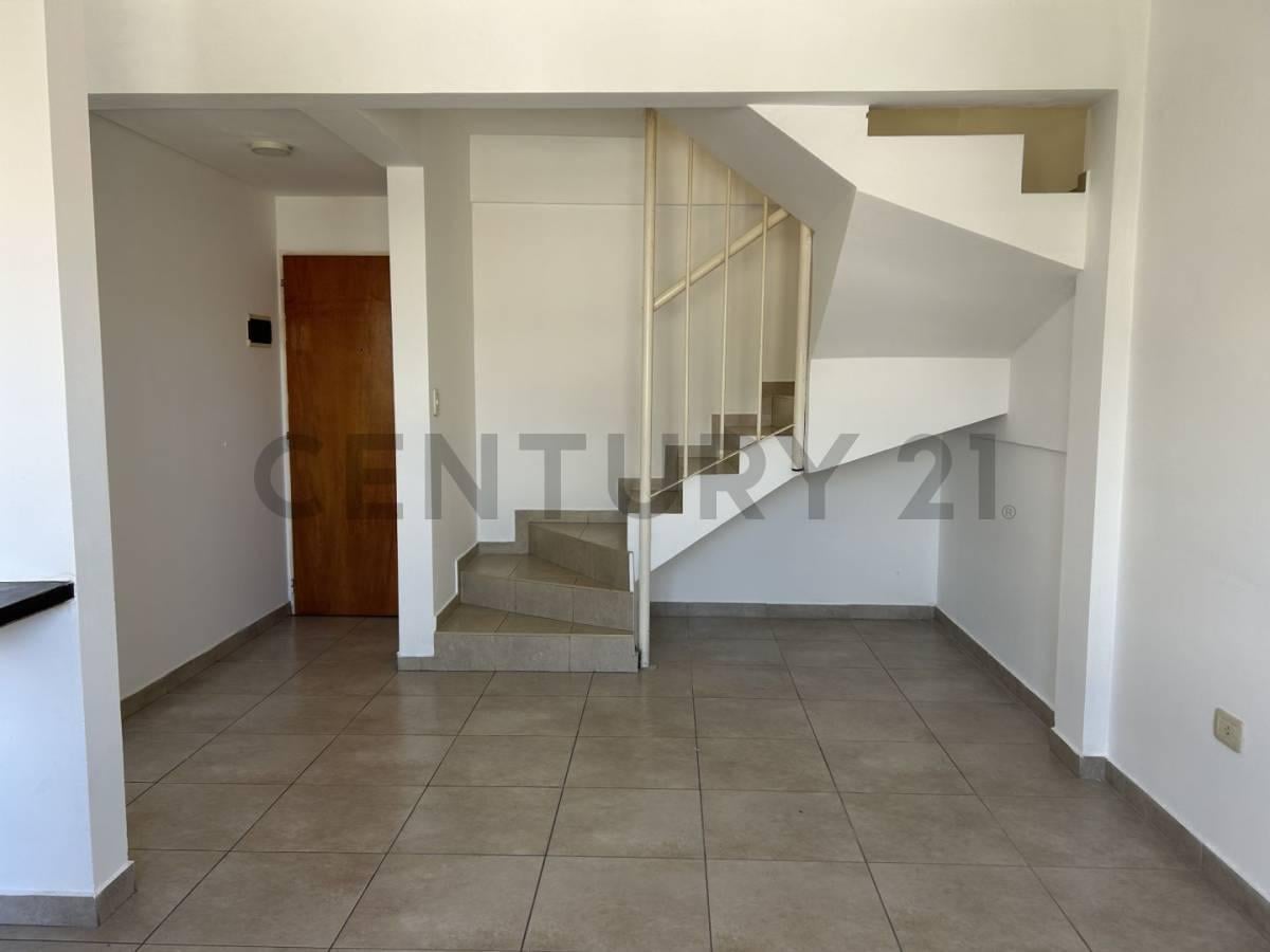 Foto de Venta Departamento 1 dormitorio (y escritorio) calle 63 e/ 16 y 17, imagen 5