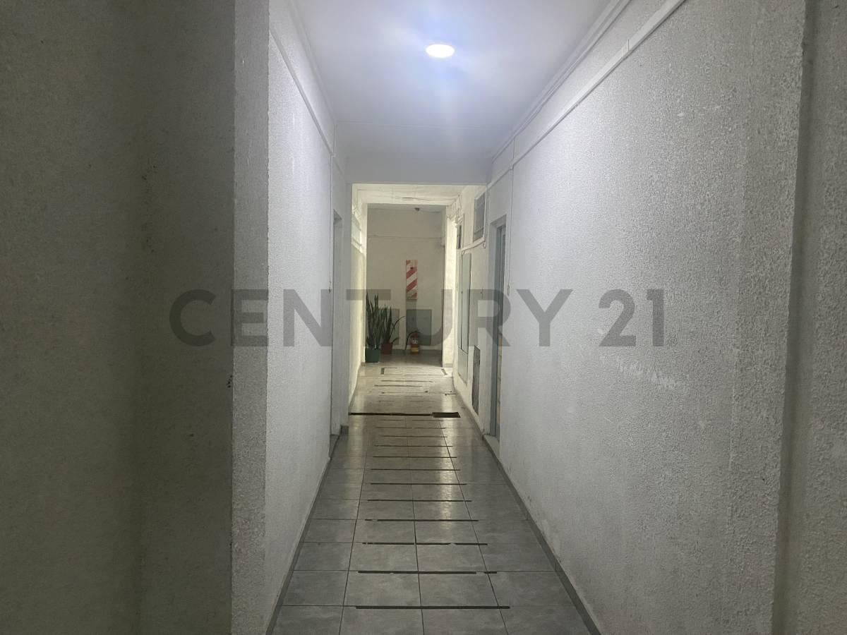 Foto de 16 y 71. VENTA DEPARTAMENTO 1 DORMITORIO, imagen 3
