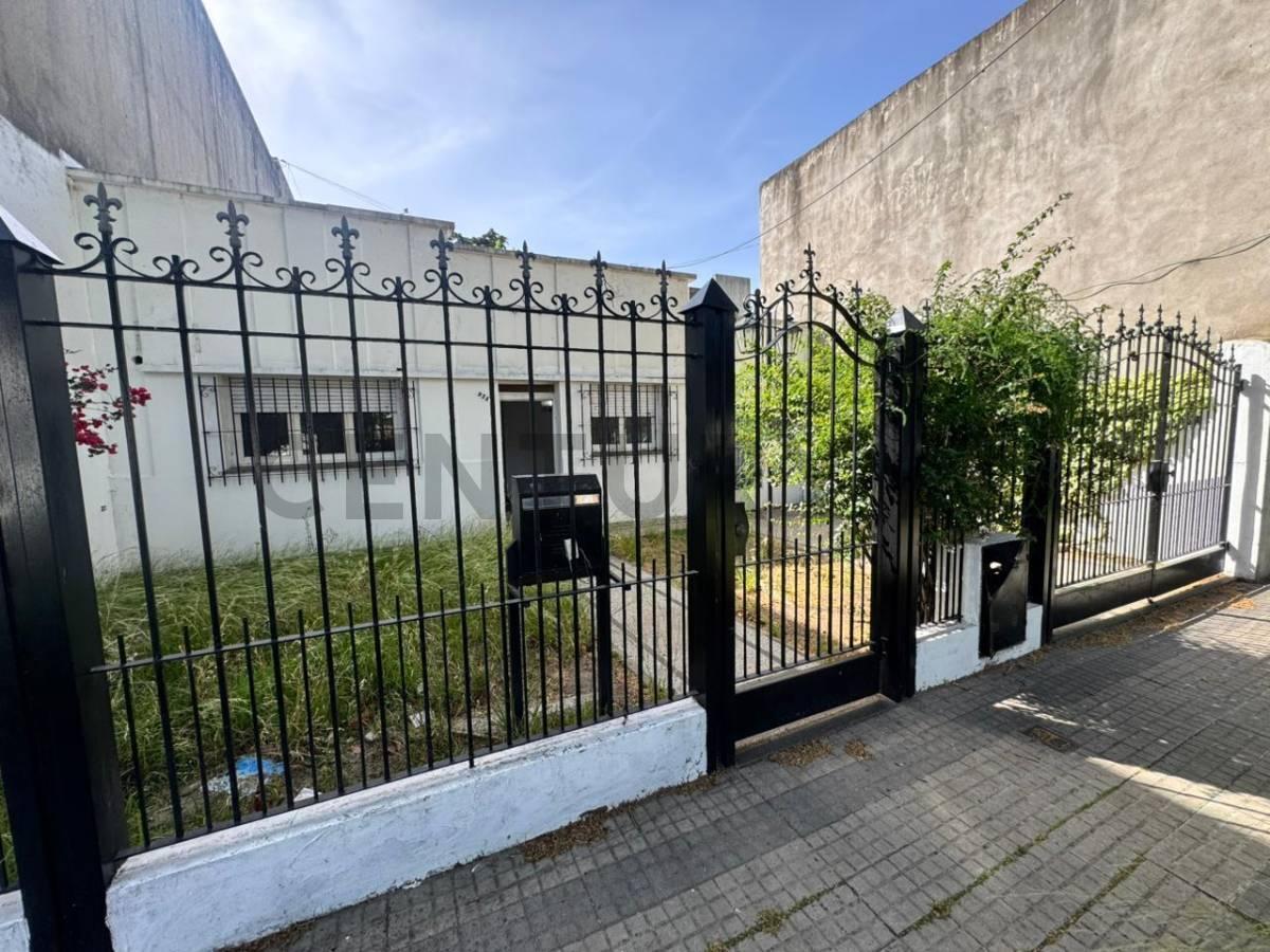 Foto de 521 e/ 4 y 5 - VENTA DE CASA A MODERNIZAR EN TOLOSA, imagen 1
