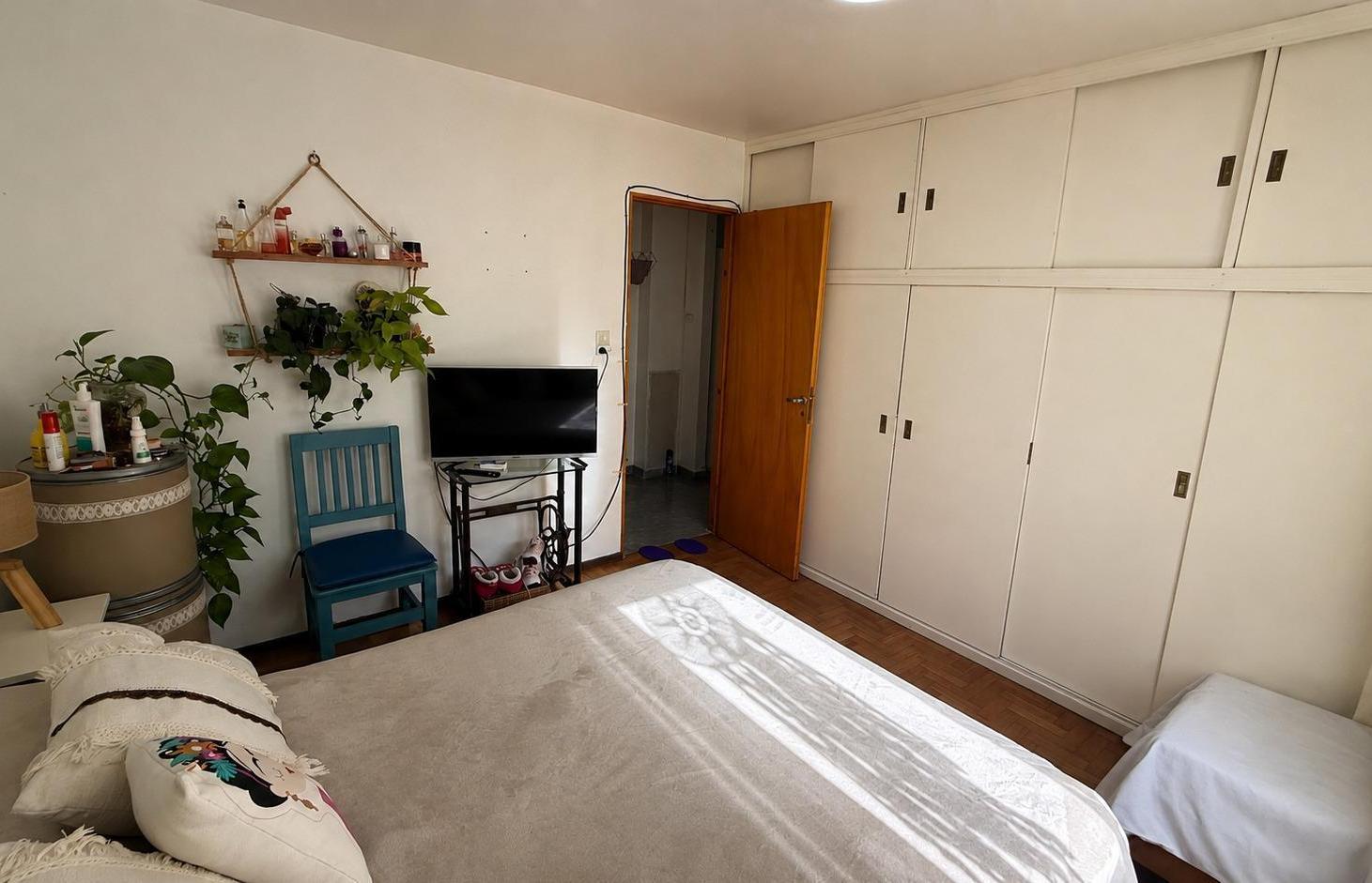 Foto de 22 E/ 32 Y 33 - PH DE UN DORMITORIO EN VENTA, imagen 2